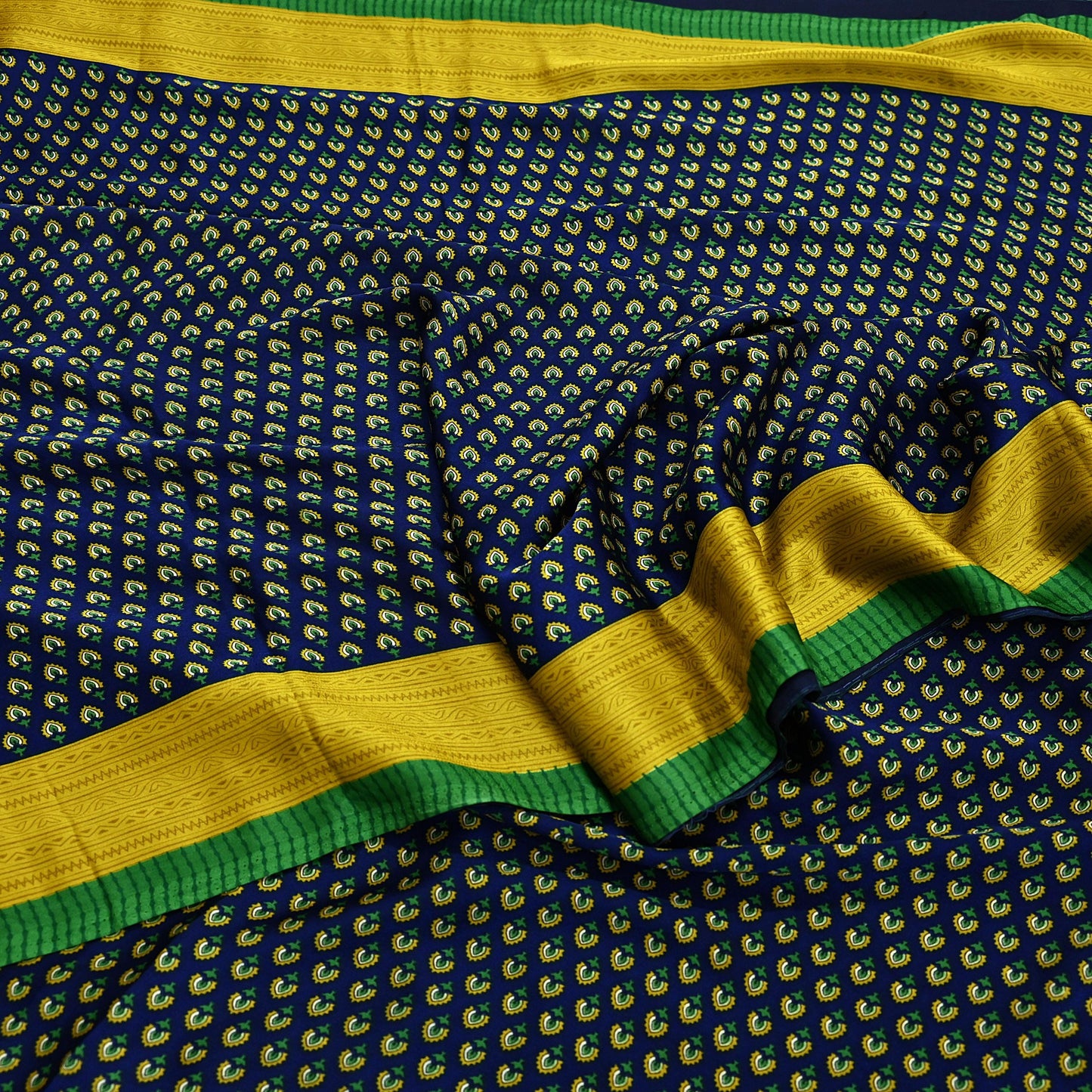 Indian Vintage Green & Blue Saree Moss Crepe Printed Sari 6yd Sewing Paisley Soft Craft Fabric Dressmaking Quilting Crafting Upcycle