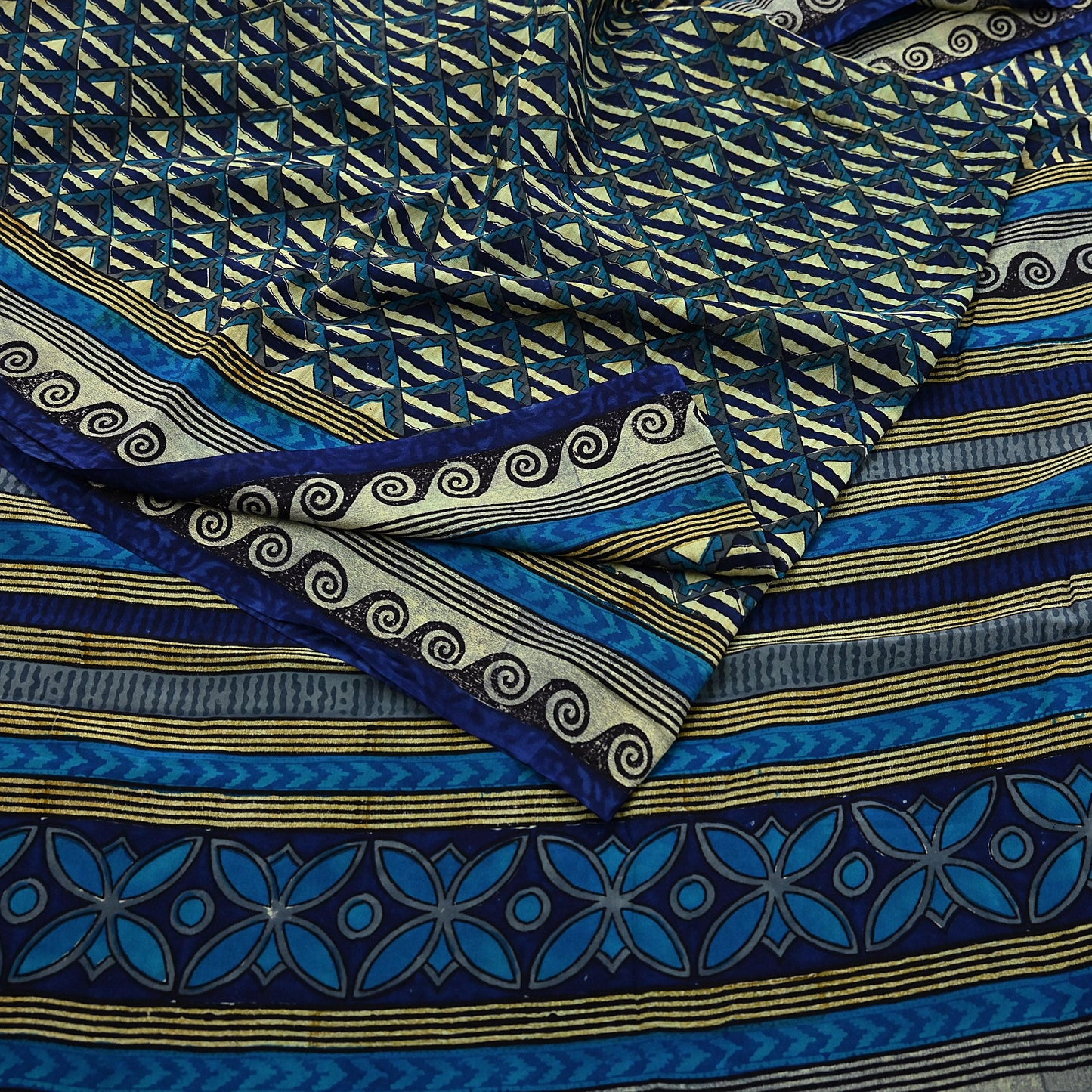 Indian Vintage Sari Green & Blue Pure Crepe Silk Printed Saree 5yard Sewing Quilting Geometric Soft Craft Fabric Wrap