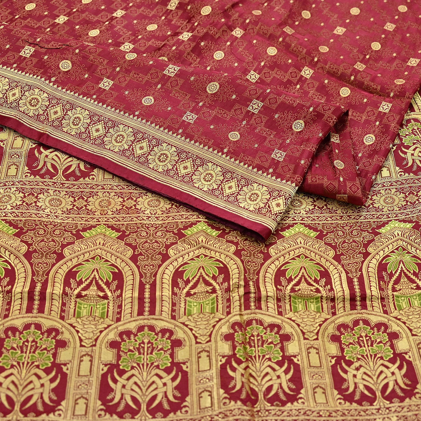 Vintage Maroon Banarasi Silk Saree Pure Satin Silk Handwoven Tanchoi Fabric with Floral Weave 5 Yard Dressmaking Craft Material