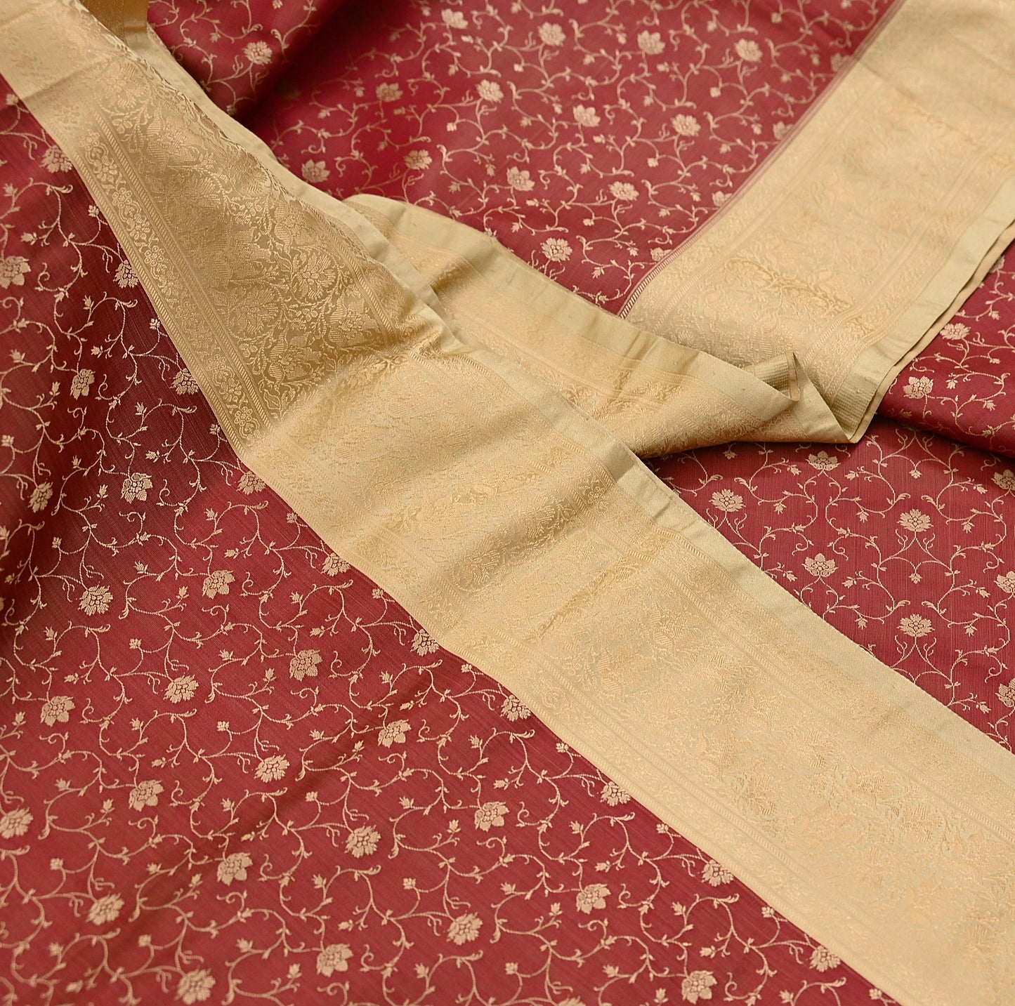 Vintage Red & Beige Banarasi Silk Saree Pure Satin Silk Handwoven Tanchoi Fabric with Paisley Weave 5 Yard Dressmaking Craft Material