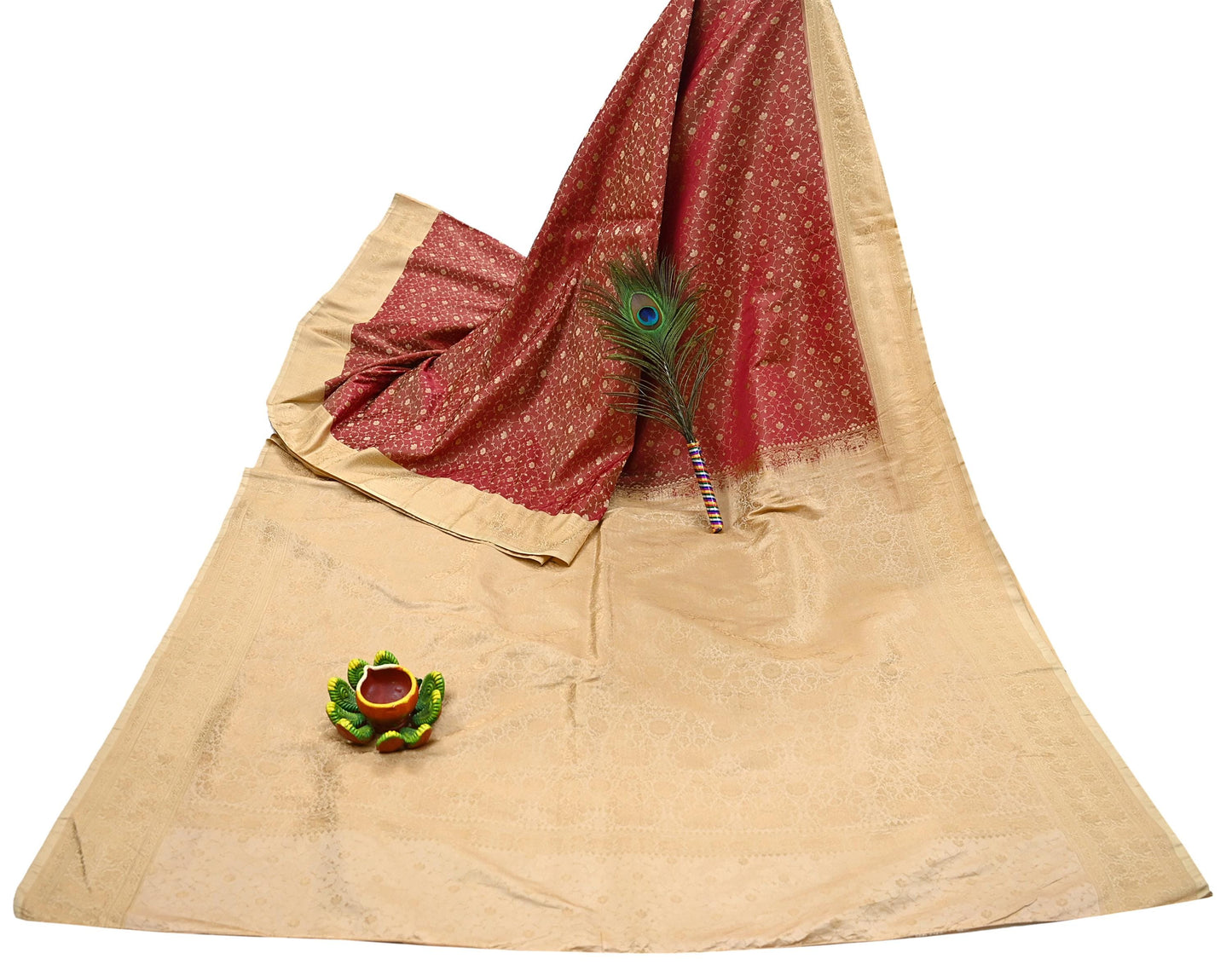 Vintage Red & Beige Banarasi Silk Saree Pure Satin Silk Handwoven Tanchoi Fabric with Paisley Weave 5 Yard Dressmaking Craft Material