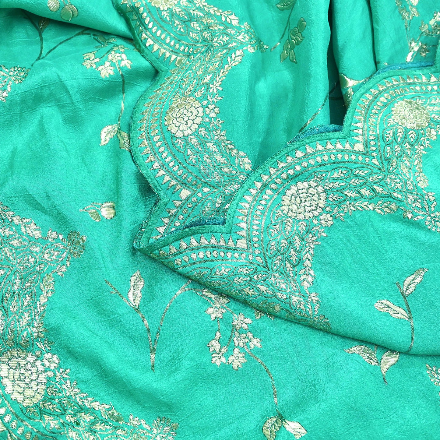 Abu Jani Bridal Lehenga Set Green Banarasi Raw Silk Handwoven Designer Couture Outfit Wedding Lehenga with Dupatta