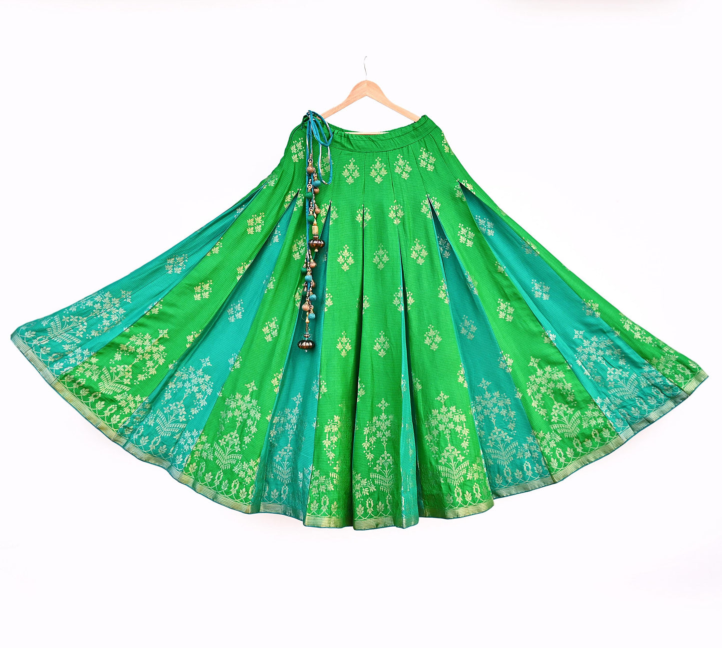 Abu Jani Bridal Lehenga Set Green Banarasi Raw Silk Handwoven Designer Couture Outfit Wedding Lehenga with Dupatta