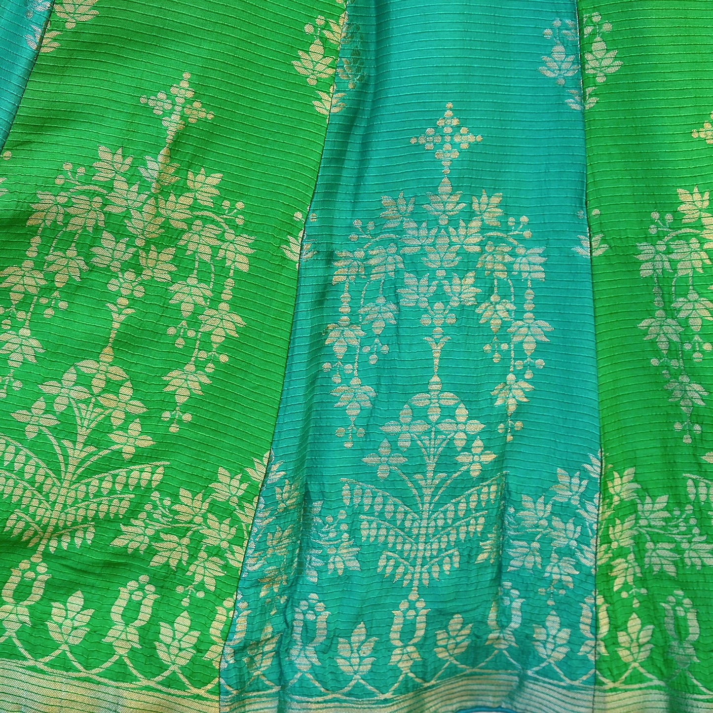 Abu Jani Green Banarasi Raw Silk Bridal Skirt, Handwoven Wedding Lehenga, Couture Designer Outfit, Indian Bridal Wear, Festive