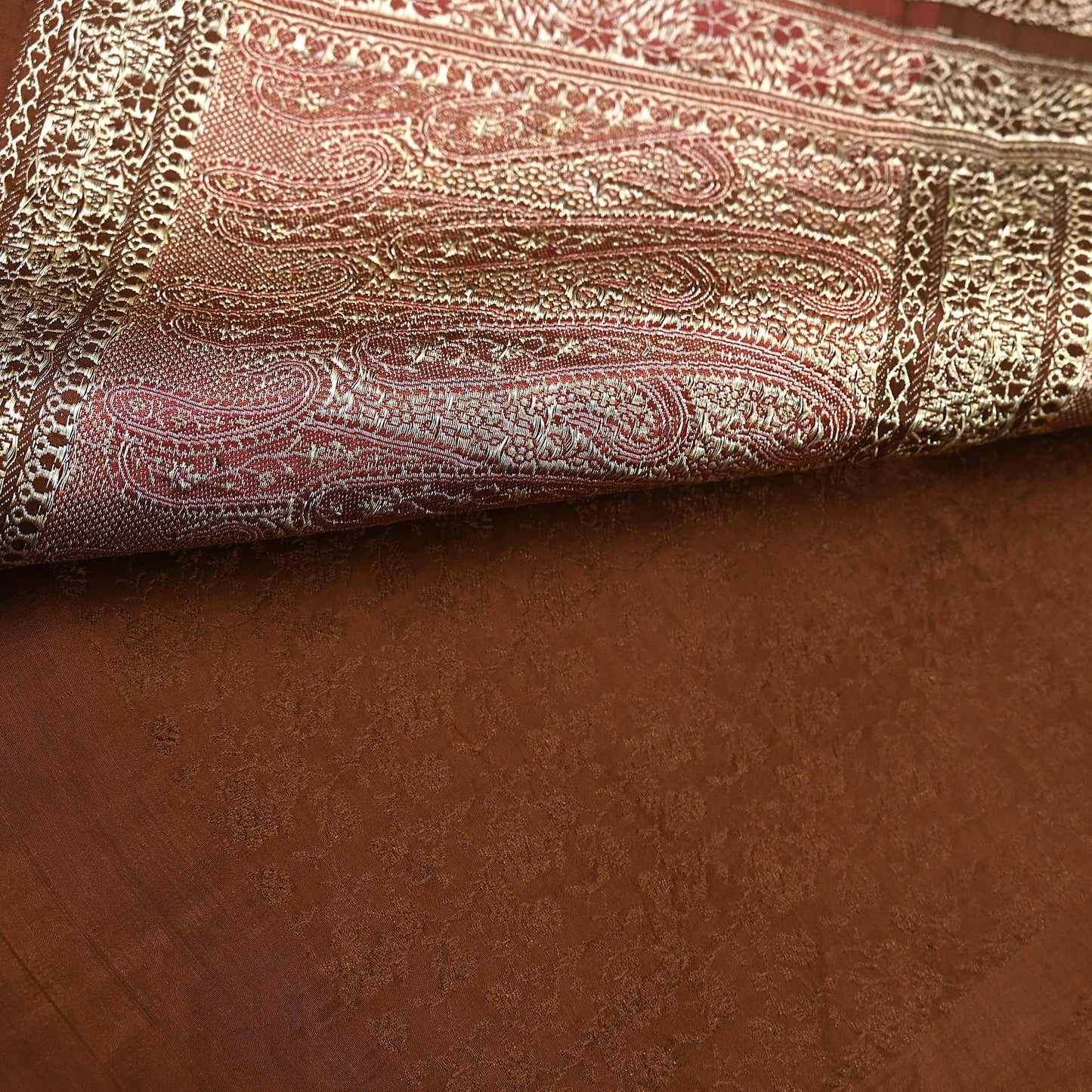 Vintage Brown Banarasi Silk Saree Pure Satin Silk Handwoven Tanchoi Fabric with Paisley Weave 5 Yard Dressmaking Craft Material