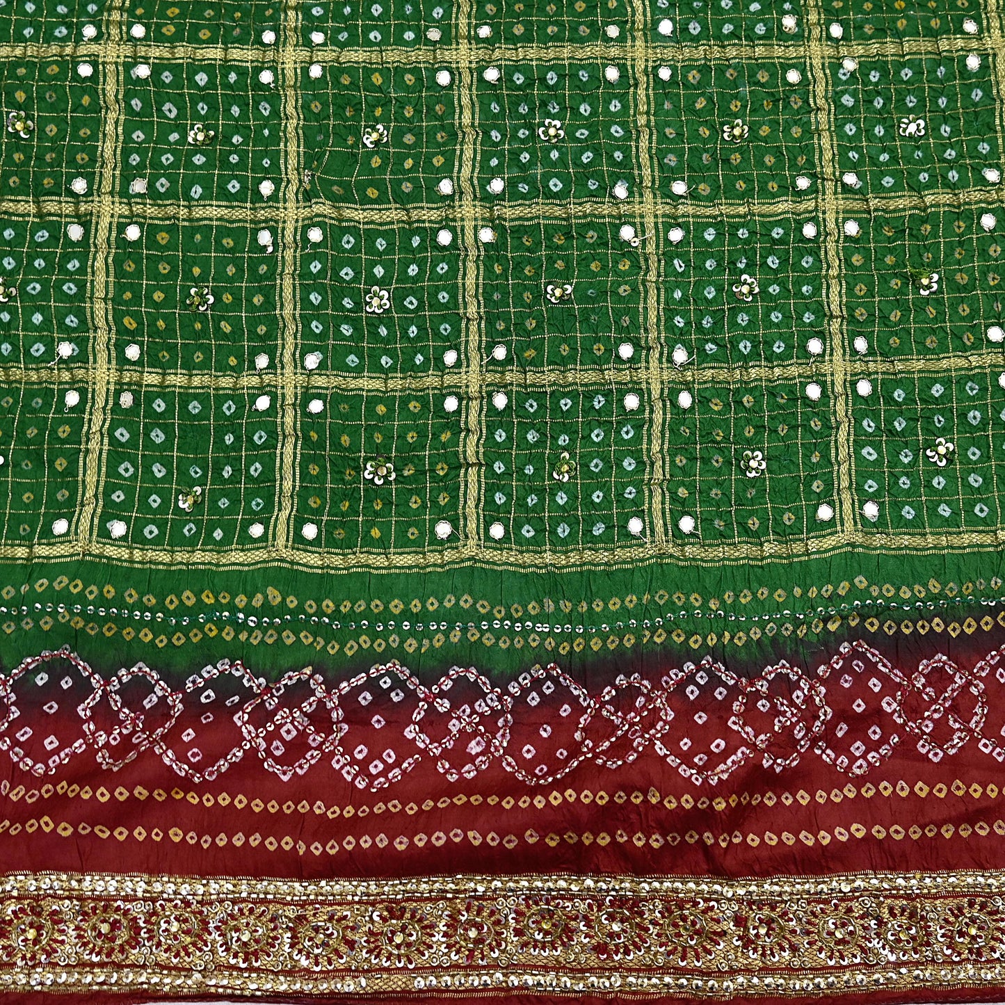 Indian Vintage Red & Green Saree Hand Embroidered Bandhani Printed Sari 100% Pure Silk Fabric 5yard Soft Craft Fabric Beaded