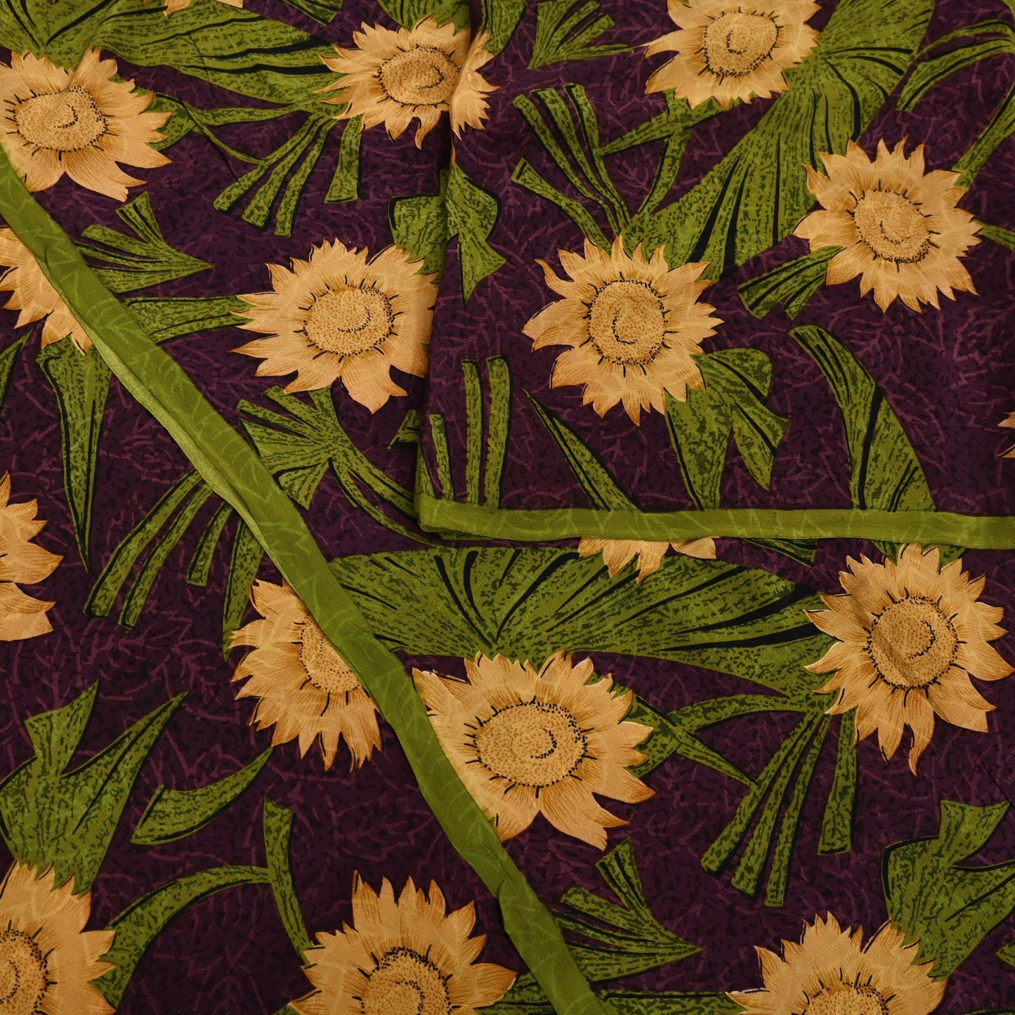 Indian Vintage Sari Green & Purple Pure Crepe Silk Printed Saree 5yard Sewing Sun Flower Soft Craft Fabric Wrap