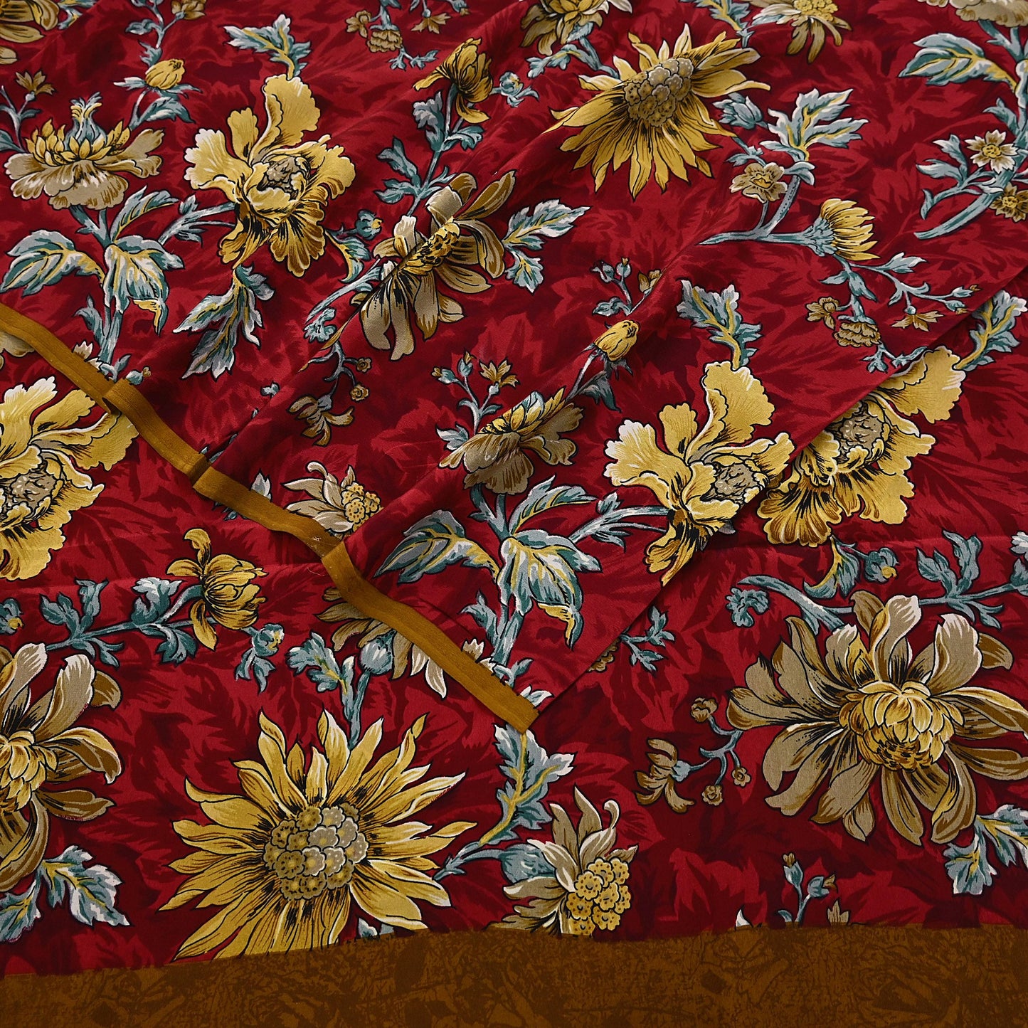 Indian Vintage Sari Red Pure Crepe Silk Printed Saree 5yard Sewing Quilting Floral Soft Craft Fabric Wrap