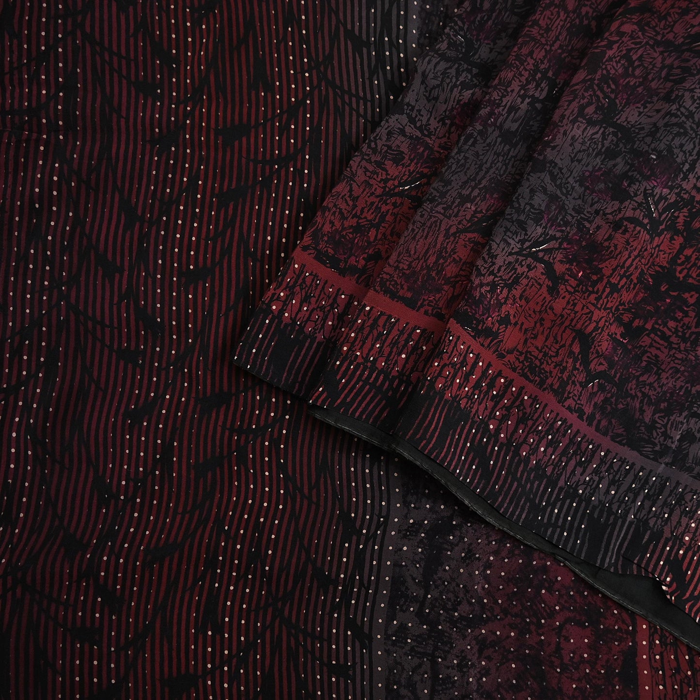 Indian Vintage brown black Pure Crepe Silk Saree Floral Print 5 Yards Soft Sewing Fabric for Dressmaking, Quilting, Crafting Upcycling