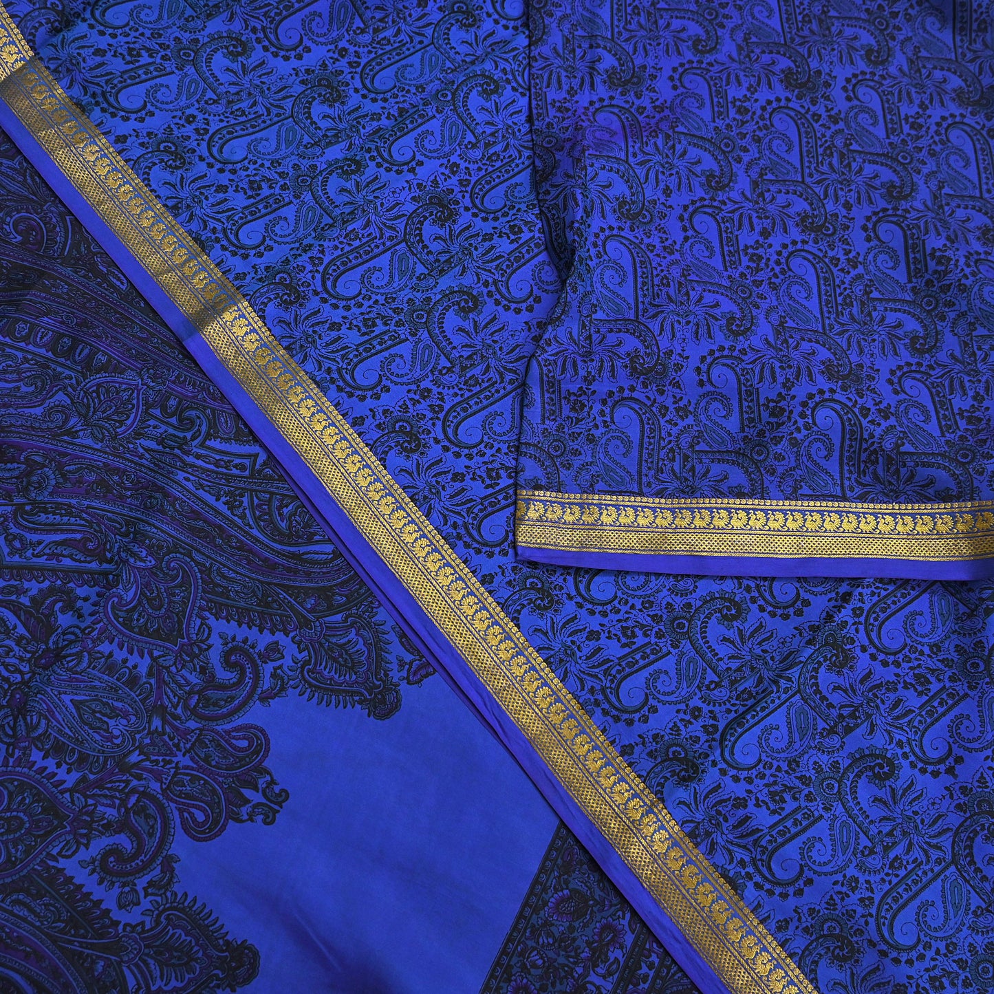 Vintage Blue Pure Silk Saree Indian Printed Silk Fabric 5 Yards Boho Craft Material for Sewing, Quilting, Dressmaking, Upcycling