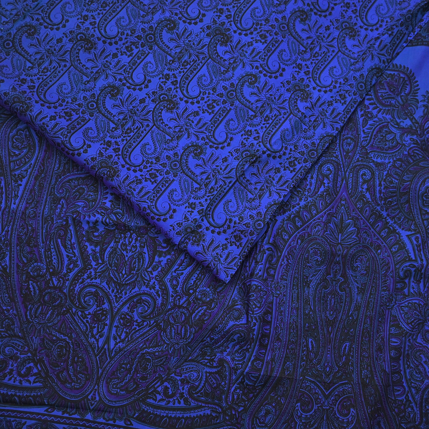 Vintage Blue Pure Silk Saree Indian Printed Silk Fabric 5 Yards Boho Craft Material for Sewing, Quilting, Dressmaking, Upcycling