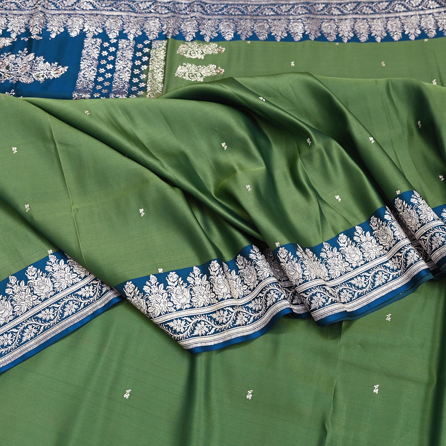 Indian Vintage Sari Heavy Wedding Green blue Pure Satin Silk Woven Brocade Banarasi Sarees Silver Zari 5Yd Dress making Crafting Upcycle