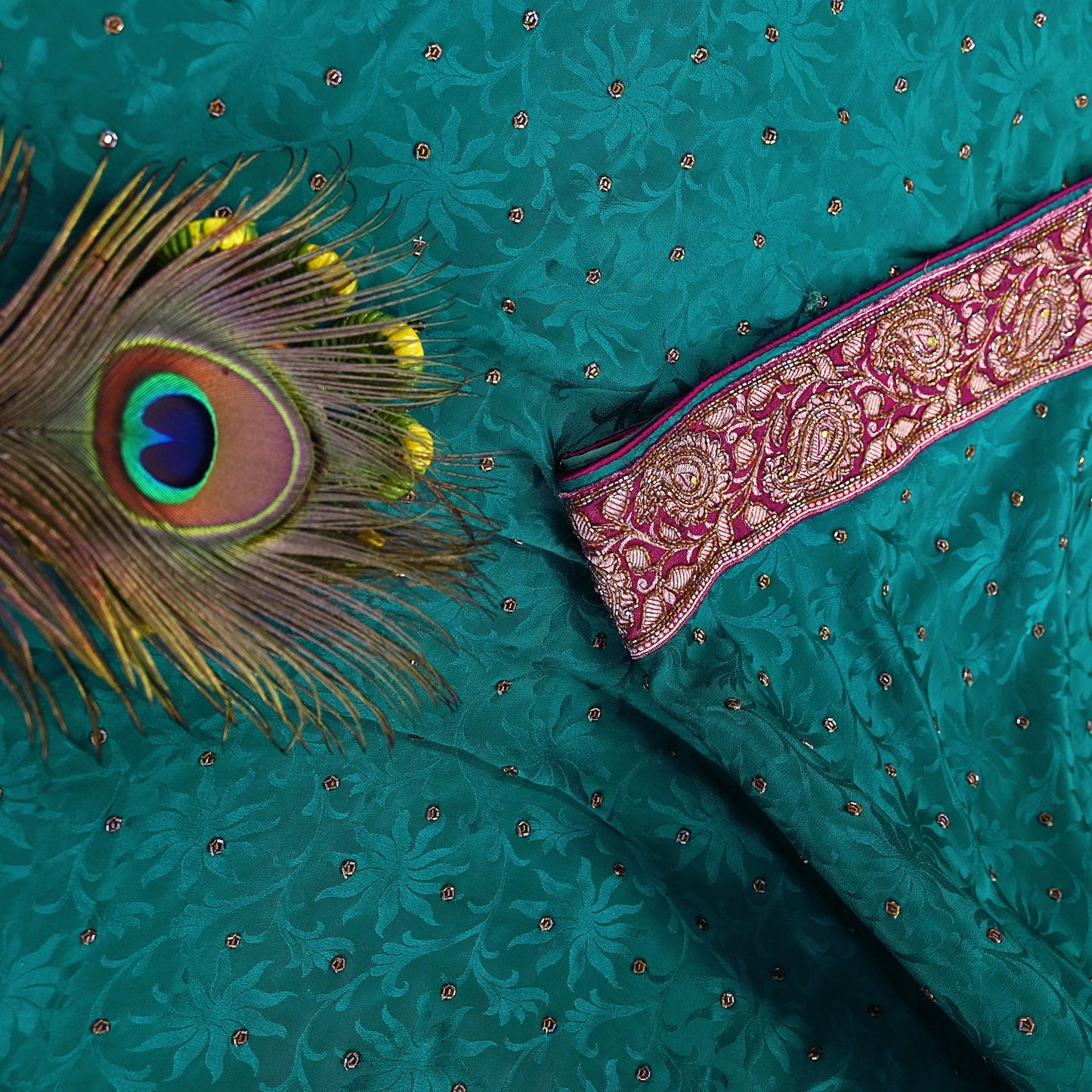 Indian Vintage Heavy Sari Green Pure Crepe Silk Hand Embroidered Sarees Craft Fabric 6Yd Sewing Zardozi Dress making