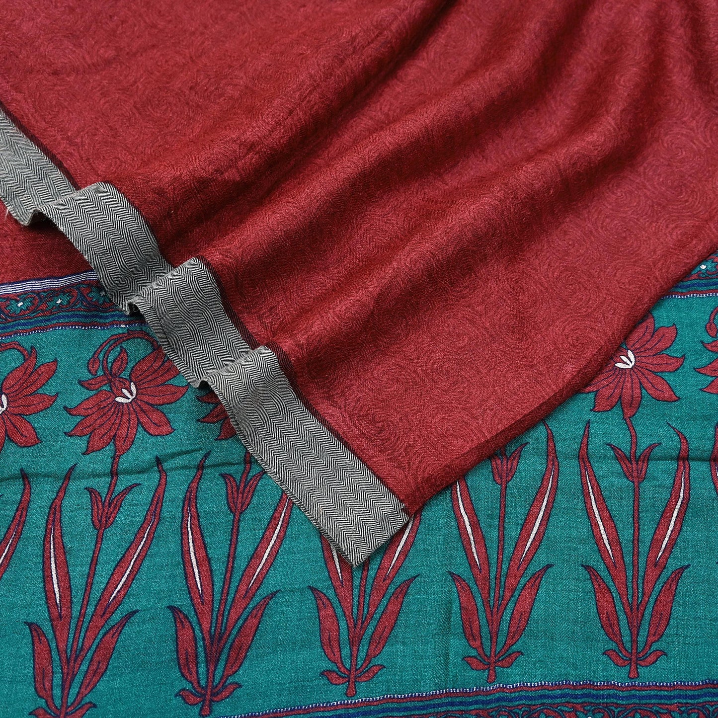 Indian Vintage Red & Green Long Stole Pure Woolen Scarf Printed Dupatta Infinity Scarves Sarong Wrap Veil Woman Hijab Shawl Craft Fabric