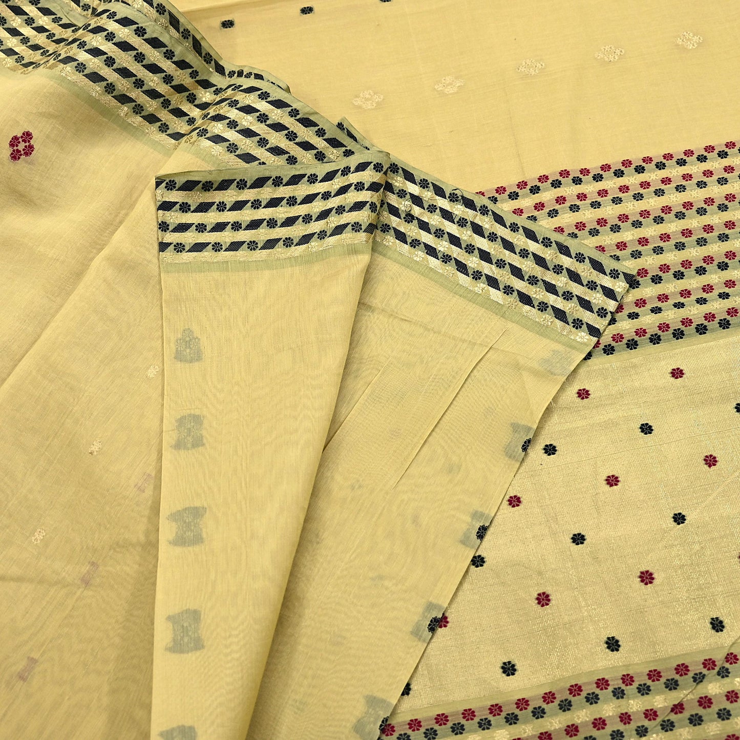 Indian Vintage Sari Beige Pure chanderi Silk Woven Sarees Fabric 5Yd Soft Zari Border Floral Dress making bollywood