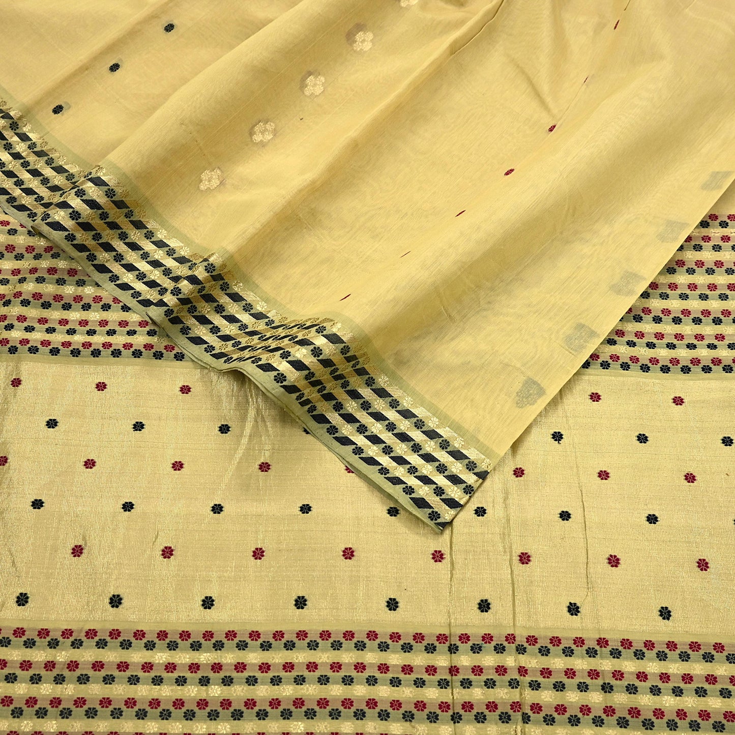 Indian Vintage Sari Beige Pure chanderi Silk Woven Sarees Fabric 5Yd Soft Zari Border Floral Dress making bollywood