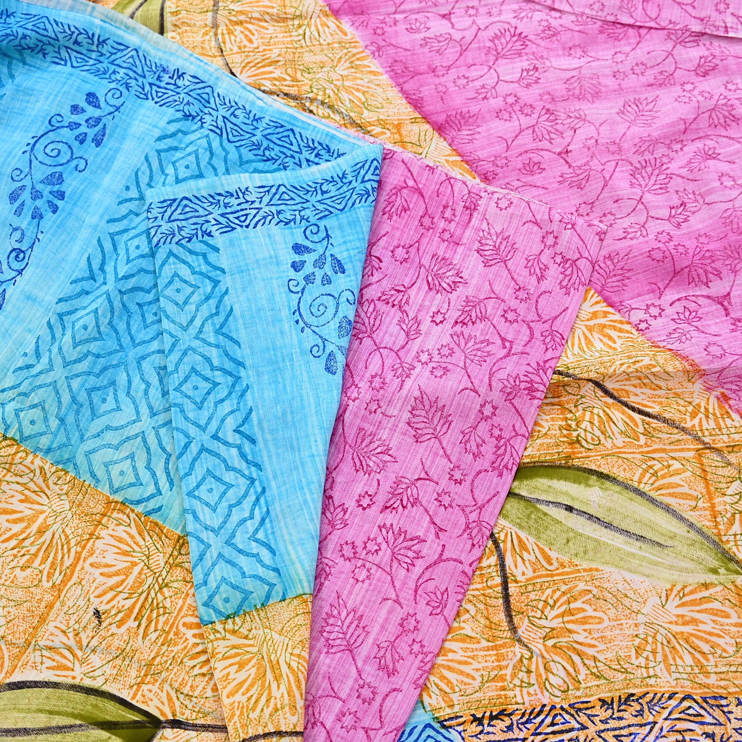 Indian Vintage PInk & Blue Pure Crepe Silk Saree Floral Print 5 Yards Soft Sewing Fabric for Dressmaking, Quilting, Crafting Upcycling