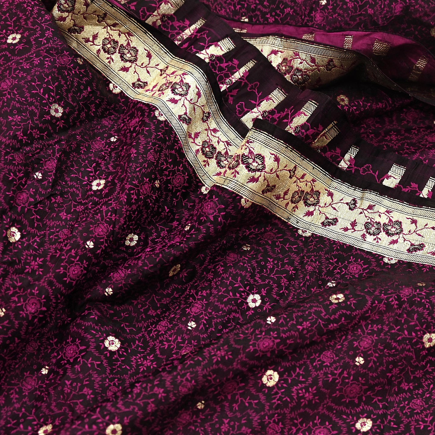 Vintage Black Banarasi Silk Saree Pure Satin Silk Handwoven Tanchoi Fabric with Paisley Weave 5 Yard Dressmaking Craft Material