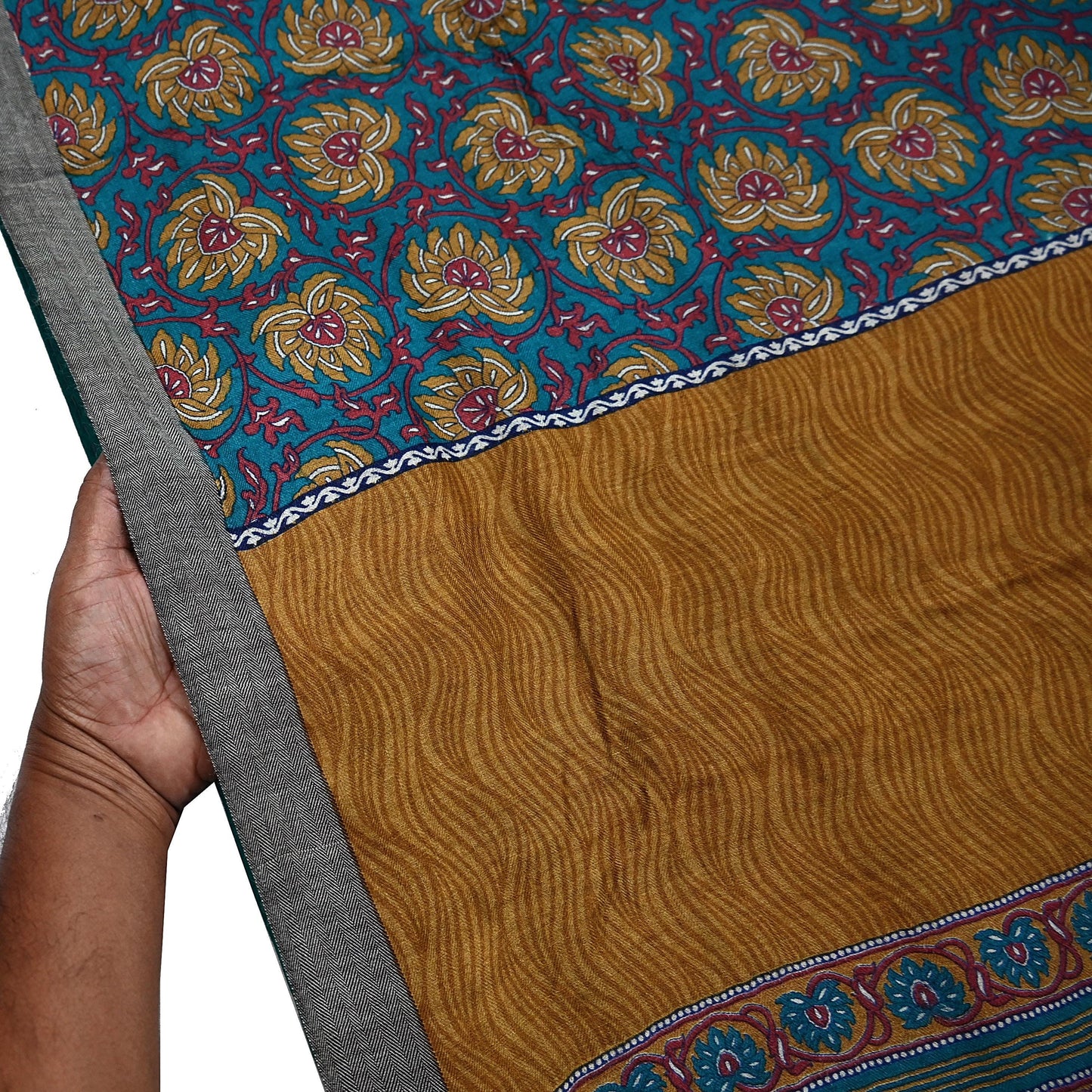 Vintage Green Wool Saree Indian Pure Wool Floral Woven Fabric 5 Yard Soft Warm Winter Textile for Dressmaking & Sewing Crafts