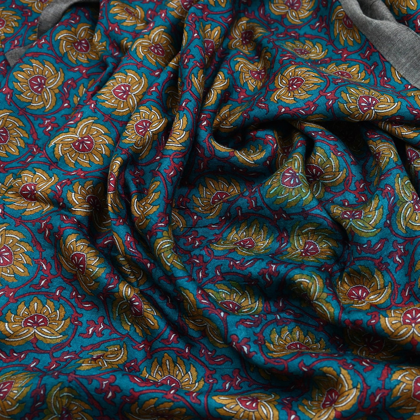 Vintage Green Wool Saree Indian Pure Wool Floral Woven Fabric 5 Yard Soft Warm Winter Textile for Dressmaking & Sewing Crafts