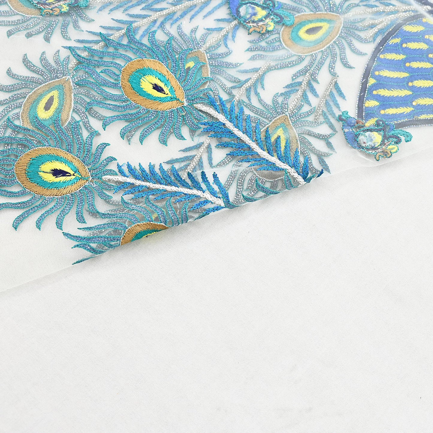 Indian Vintage Heavy Sari White Net/Mesh Embroidered Sarees Fabric 6Yd Sewing Craft Fabric Dress making Crafting Bollywood sari Blouse Pcs