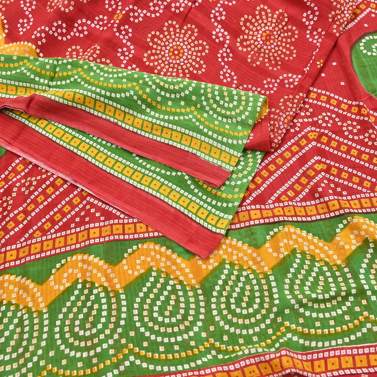 Indian Vintage Sari Red & Green Pure Cotton Bandhani Printed Sarees Fabric 5yd Sewing Craft Fabric DressMaking Soft Crafting Quilting
