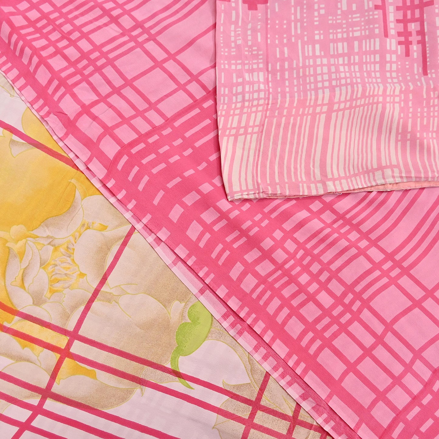 Indian Vintage Pink Pure Crepe Silk Saree Floral Print 5 Yards Soft Sewing Fabric for Dressmaking, Quilting, Crafting Upcycling