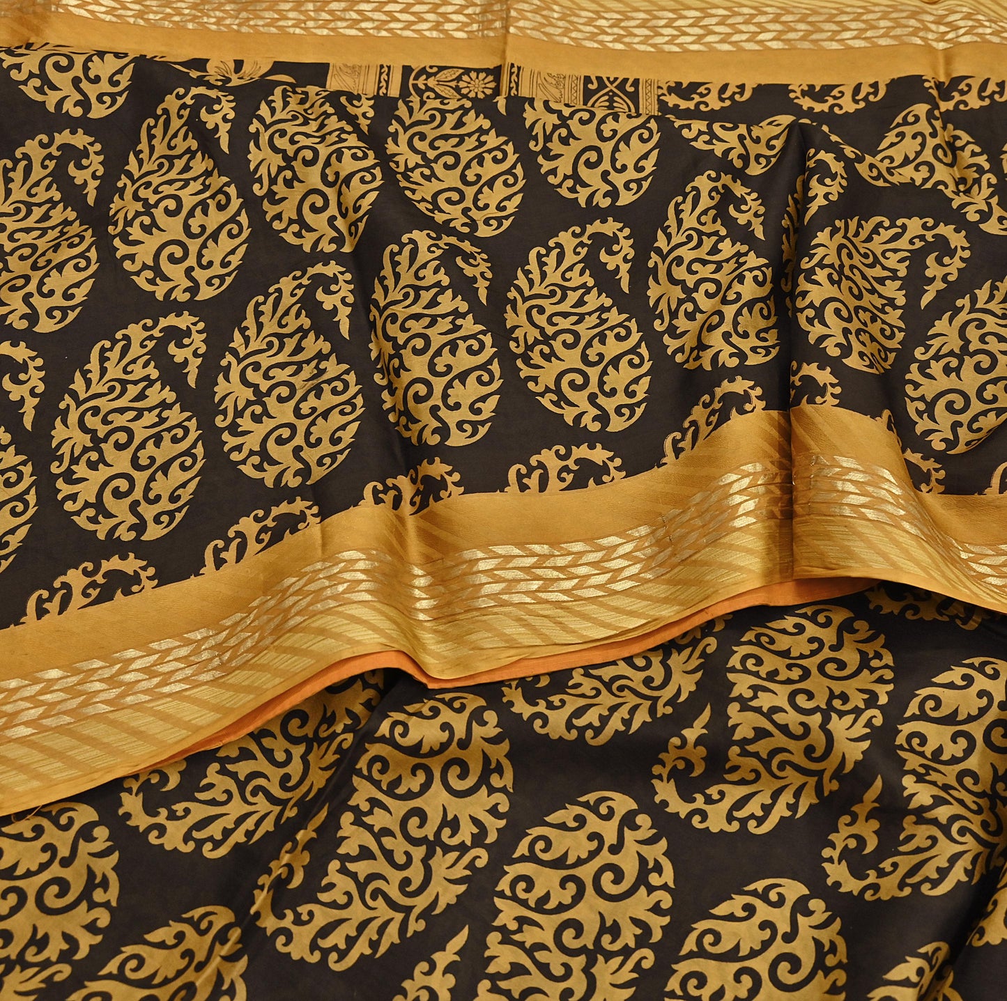 Indian Vintage Sari Black Printed Pure Silk Sarees Craft Fabric 5yd Sewing Soft Dress Designing  for Crafting Quilting Upcycle Wrap Zari