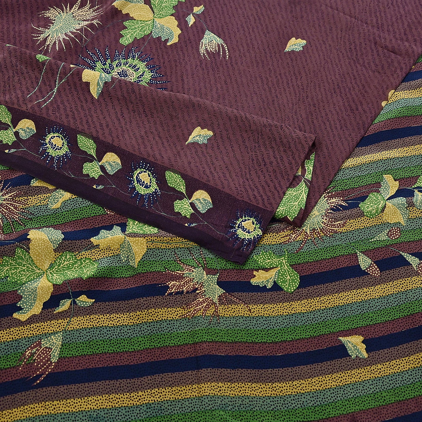 Indian Vintage Purple Pure Crepe Silk Saree Floral Print 6 Yards Soft Sewing Fabric for Dressmaking, Quilting, Crafting Upcycling