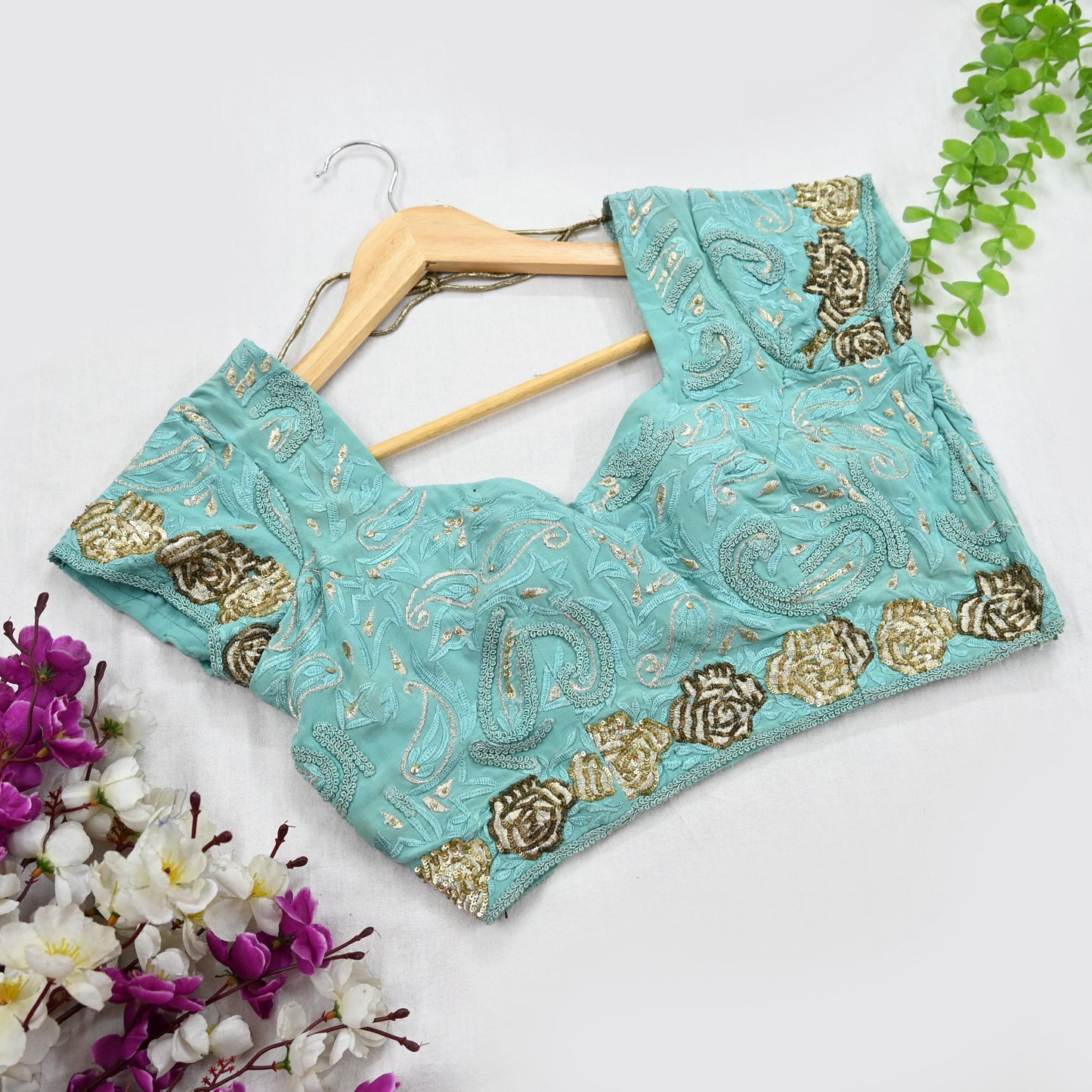 Indian Vintage Green Pure Crepe silk Hand Embroidered Padded Blouse/Top/Crop M Size Party wear Bollywood