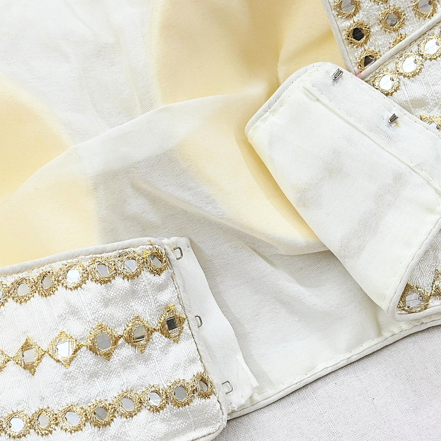 Indian New white Chanderi Embroidered sleeveless Padded Blouse/Top/Crop Party wear Bollywood Blouse