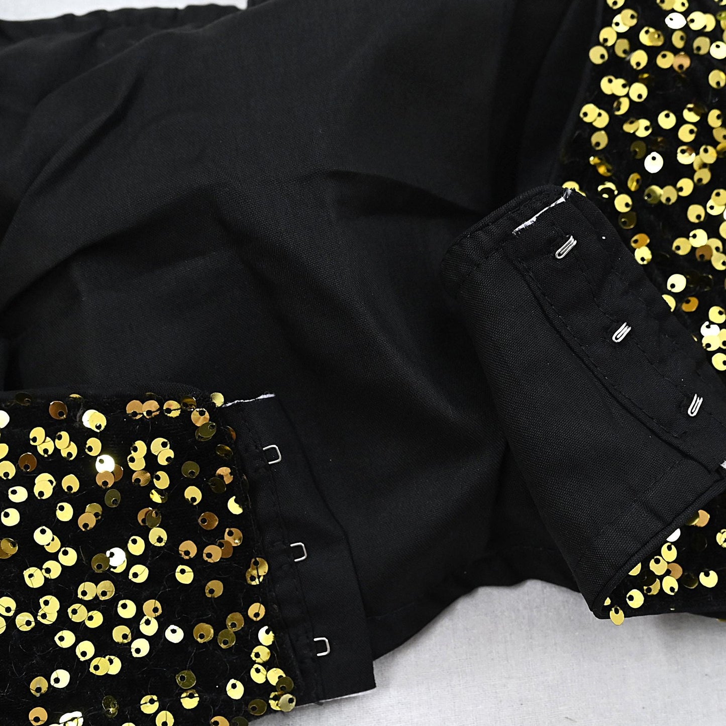 Indian New Black Velvet Embroidered sleeveless Padded Blouse/Top/Crop Party wear Bollywood Blouse