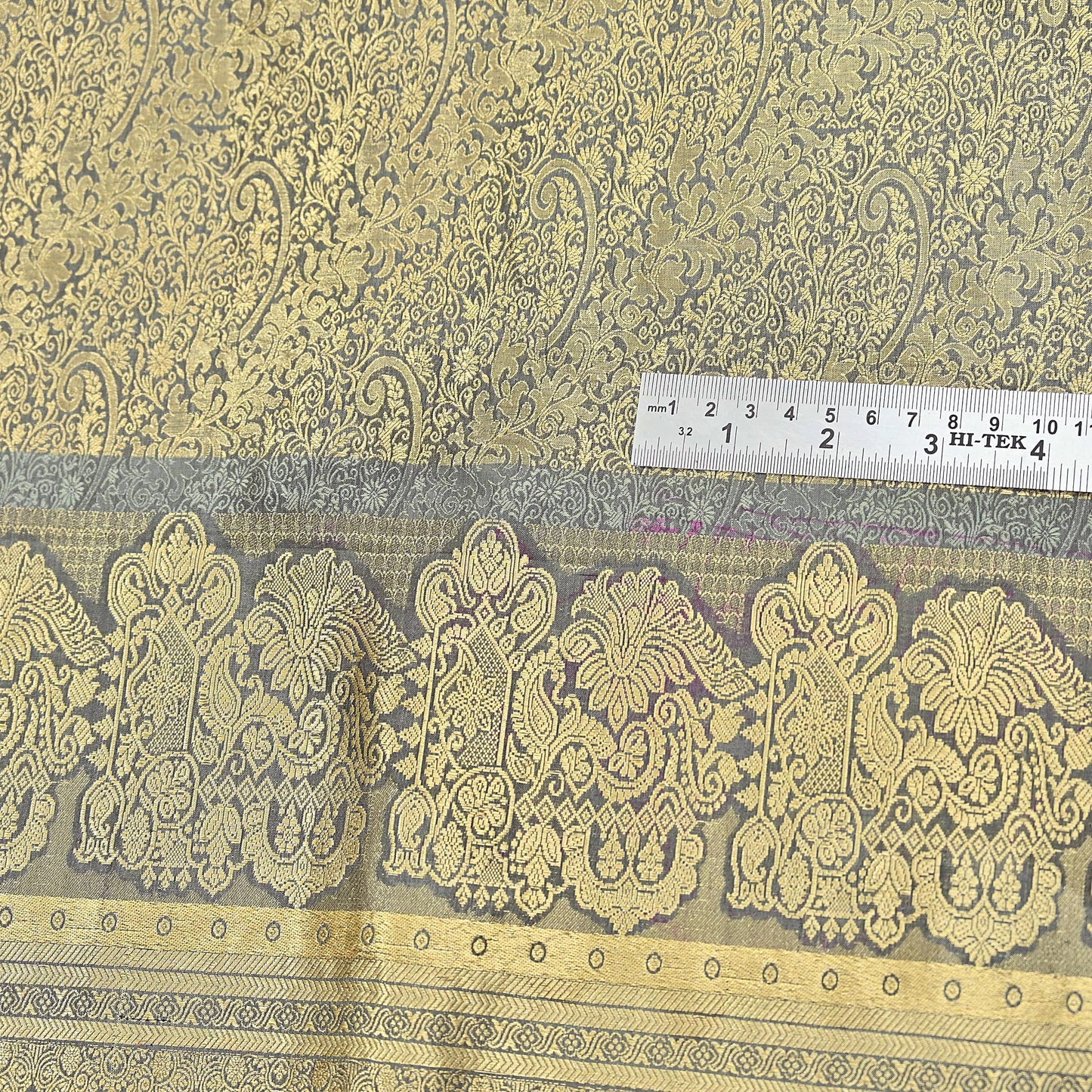 Indian Antique Vintage Gray Kanjivaram Saree Handwoven 100% Pure Silk Heavy Zari Work 5 Yards Craft Fabric for Sewing, Dressmaking