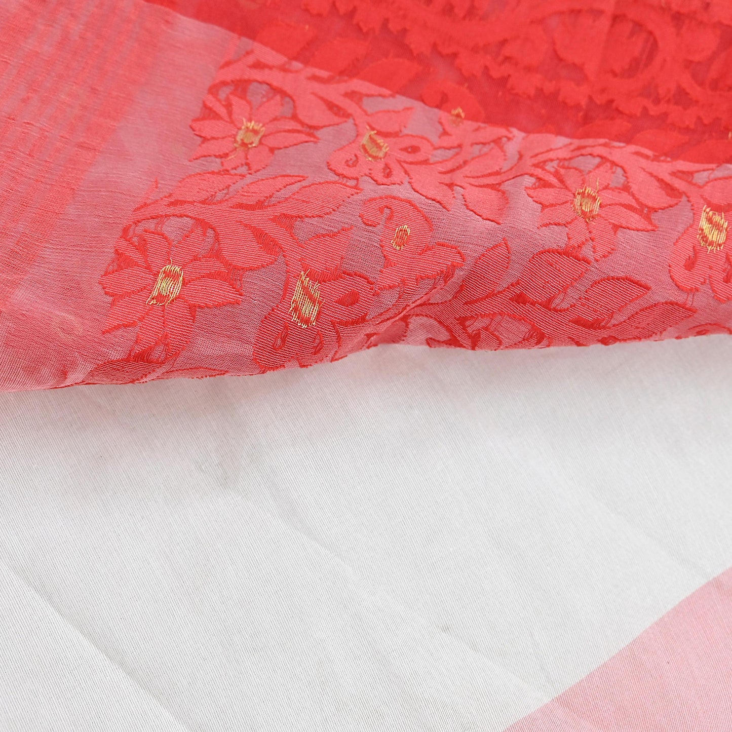 Indian Vintage Sarees Red & White Cotton Hand Woven Jamdani Sari 5yd Ethnic Floral Craft Fabric Dress making Upcycle Crafting Quilting Zari