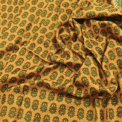 Vintage Green & mustard Pure Silk Saree Indian Printed Silk Fabric 5 Yards Boho Craft Material for Sewing, Quilting, Dressmaking, Upcycling
