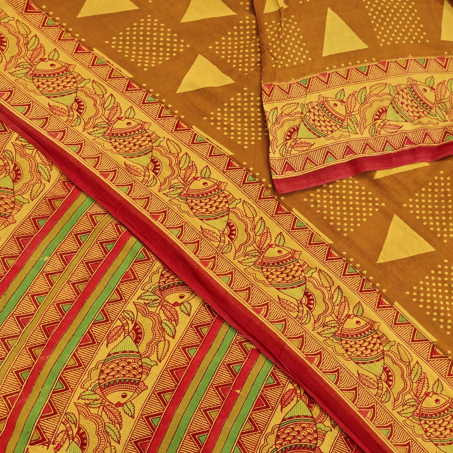 Indian Vintage Mustard & yellow Sari Kalamkari Printed Pure Cotton Saree Fabric Soft Floral 5Yd Sarong Wrap Fabric Fish