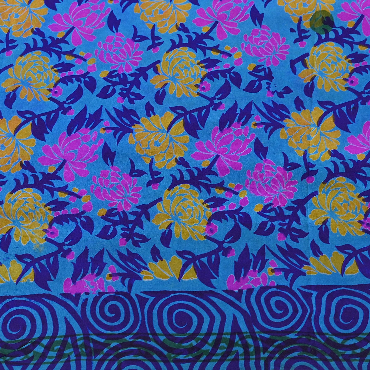 Indian Vintage blue Pure Crepe Silk Saree Floral Print 5 Yards Soft Sewing Fabric for Dressmaking, Quilting, Crafting Upcycling
