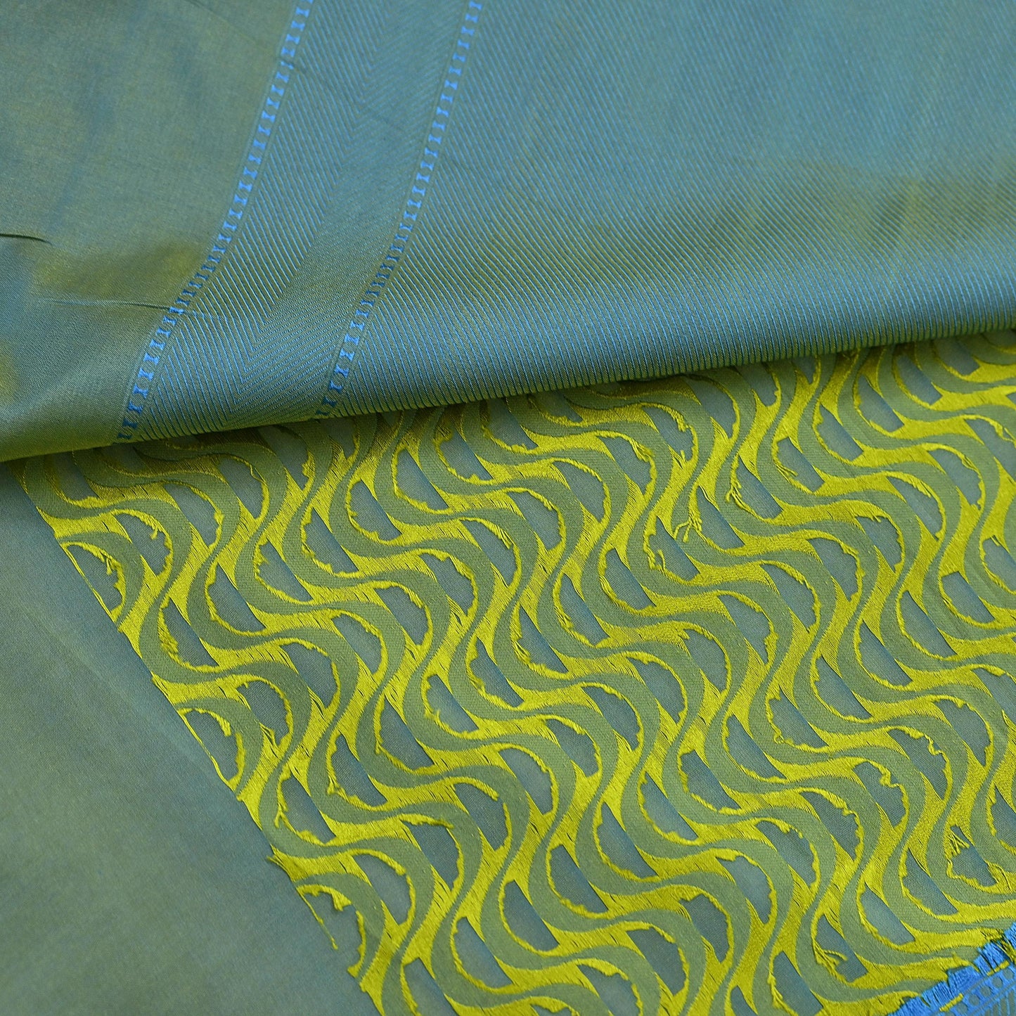 Indian Vintage Heavy Green & Blue Kanjivaram Saree 100% Pure Silk Zari 5Yd Floral Crafting Dress making Crafting Quilting Bollywood Saree