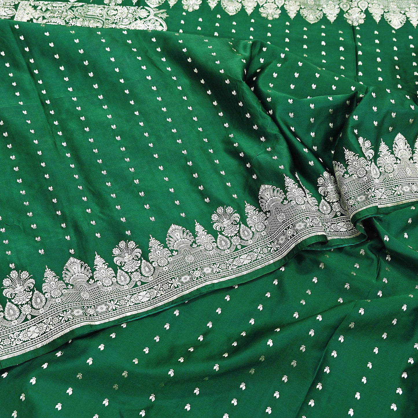 Indian Vintage Sari Bottle Green Heavy Wedding Pure Satin Silk Woven Banarasi Brocade Saree Zari 5Yd Craft Fabric Ethnic Dress making
