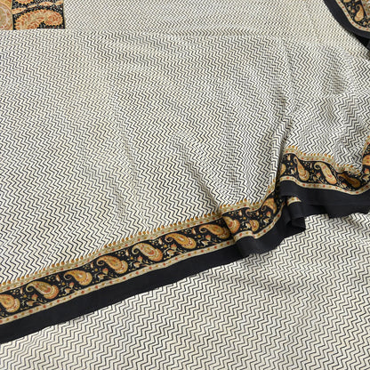 Indian Vintage Sari Ivory & black Pure Crepe Silk Printed Saree 5yard Sewing Quilting Floral Soft Craft Fabric Wrap