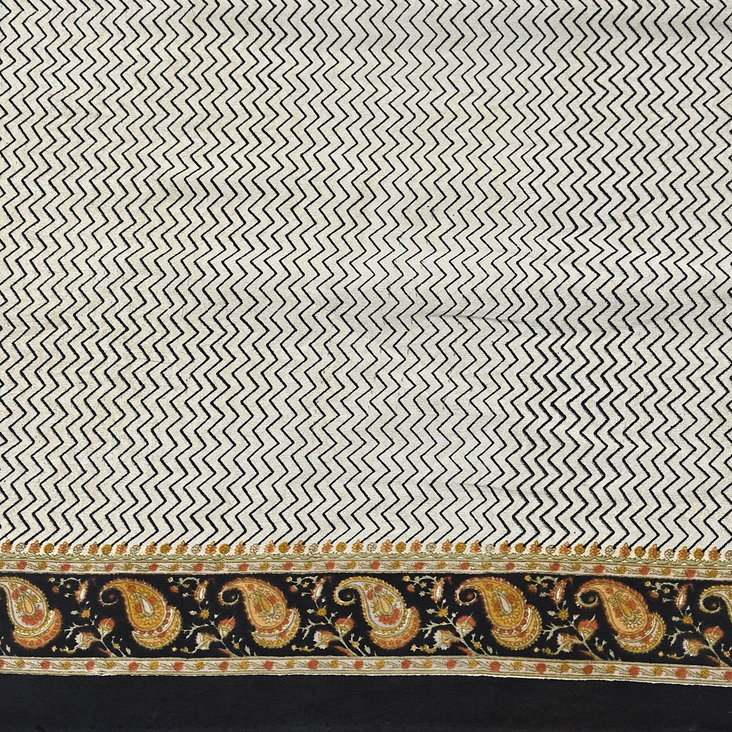 Indian Vintage Sari Ivory & black Pure Crepe Silk Printed Saree 5yard Sewing Quilting Floral Soft Craft Fabric Wrap