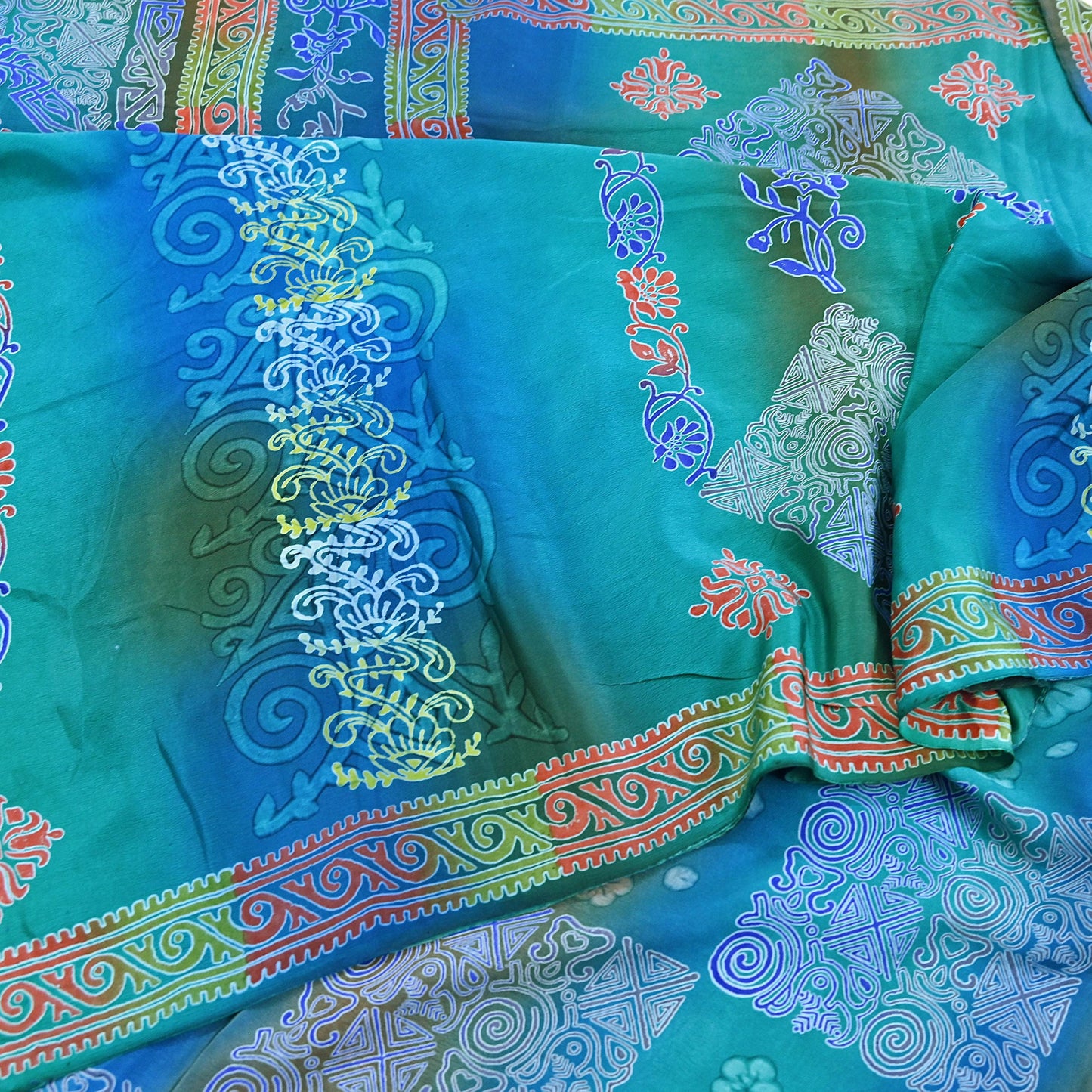 Indian Vintage Sari Green & Blue Pure Crepe Silk Printed Sarees 5yd Sewing Soft Craft Fabric Wrap Dress Making Crafting Quilting Upcycle