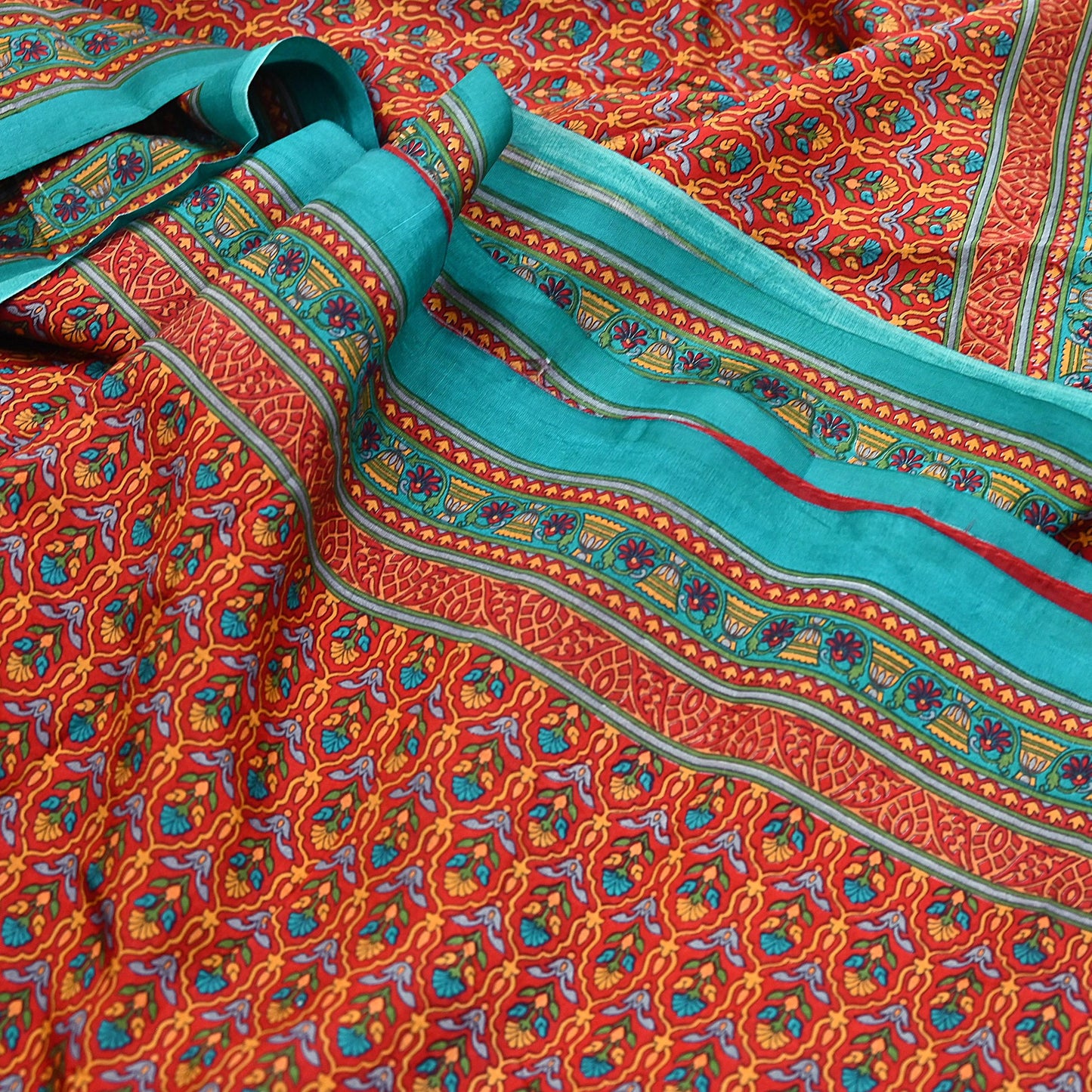 Indian Vintage Sari Green & Red 100% Pure Silk Printed Sarees 5yd Craft Fabric Sewing Soft Dress Making Floral Quilting Crafting Upcycle