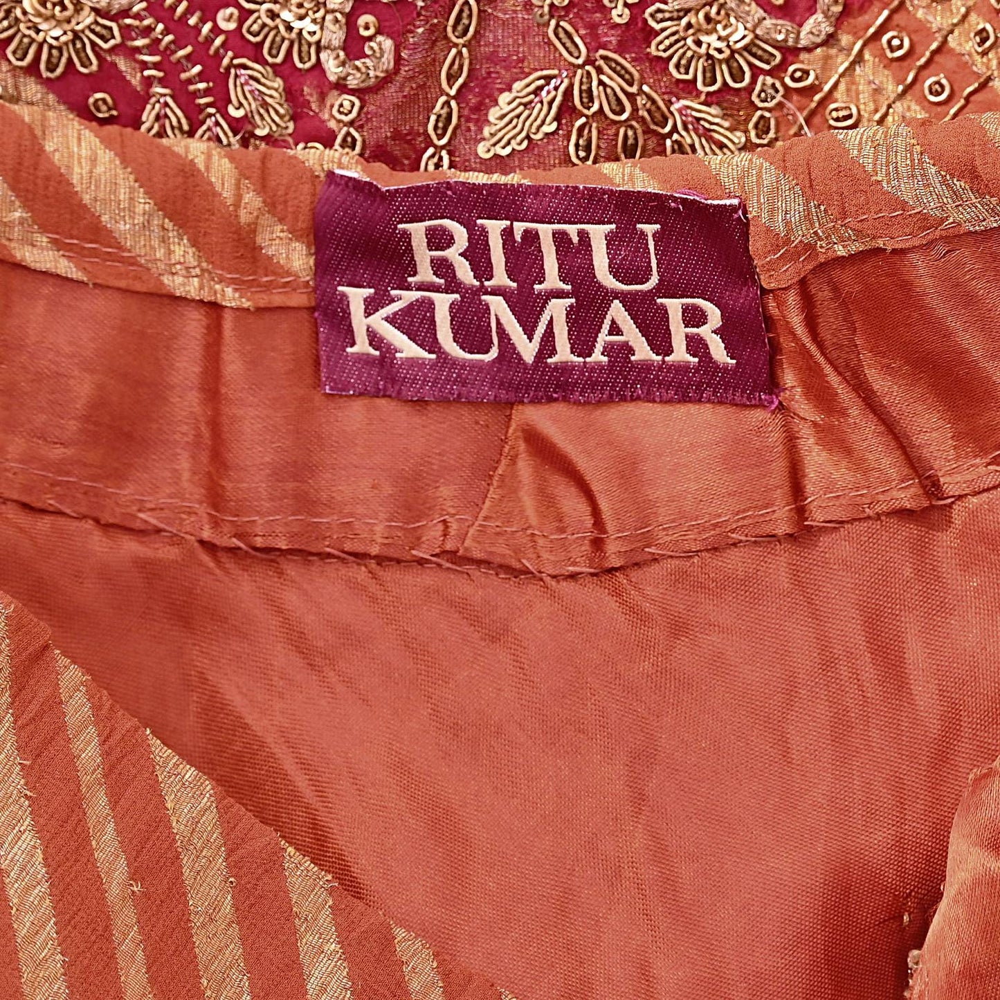 Indian Maroon Pure Silk Hand Embroidered Skirt by Ritu Kumar Pre-Owned Designer Couture Bollywood Party Wear Festive Outfit