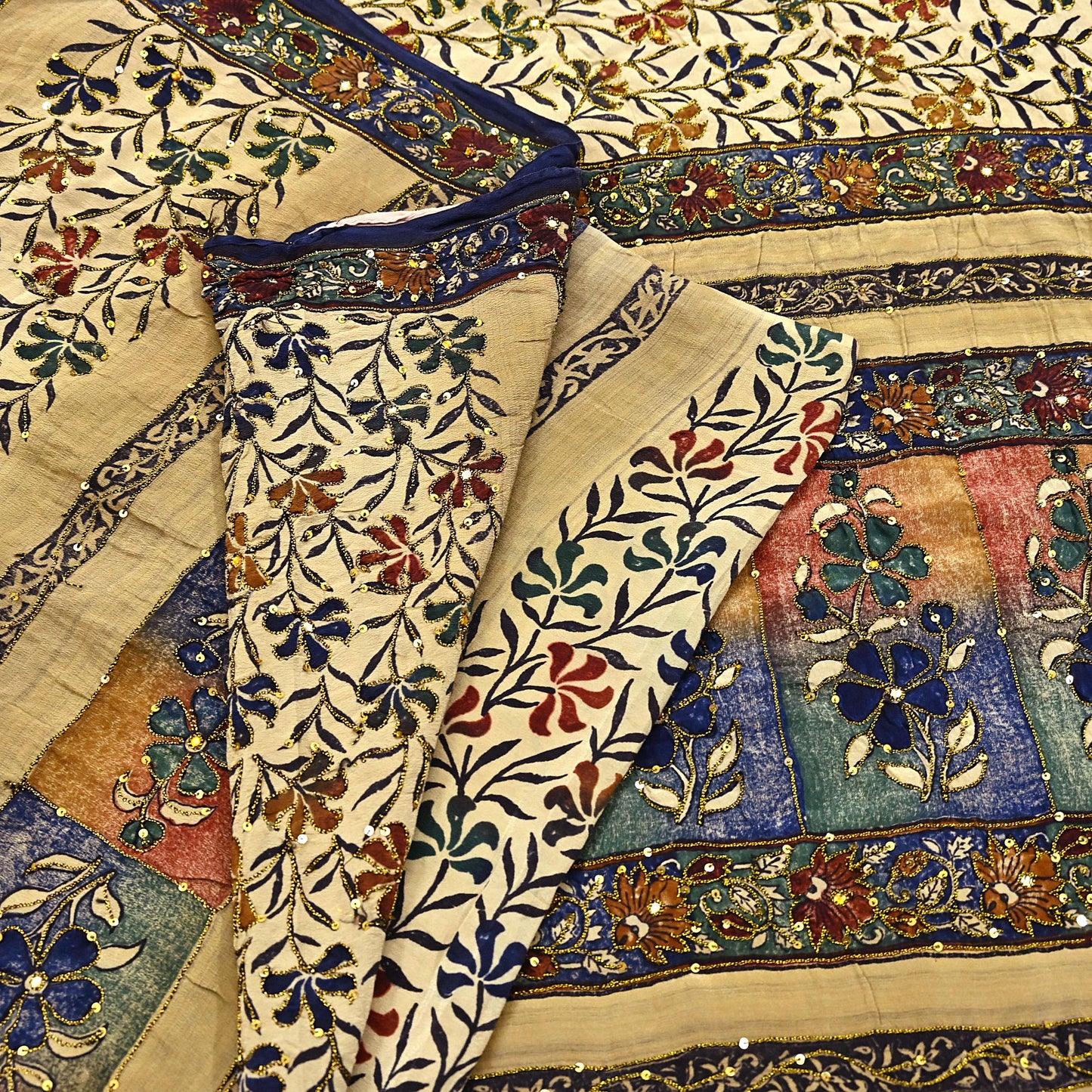 Indian Vintage Sari Beige Pure Crepe Silk Hand Embroidered Saree 6yd Sewing Floral Craft Sequins Dress making Crafting Quilting