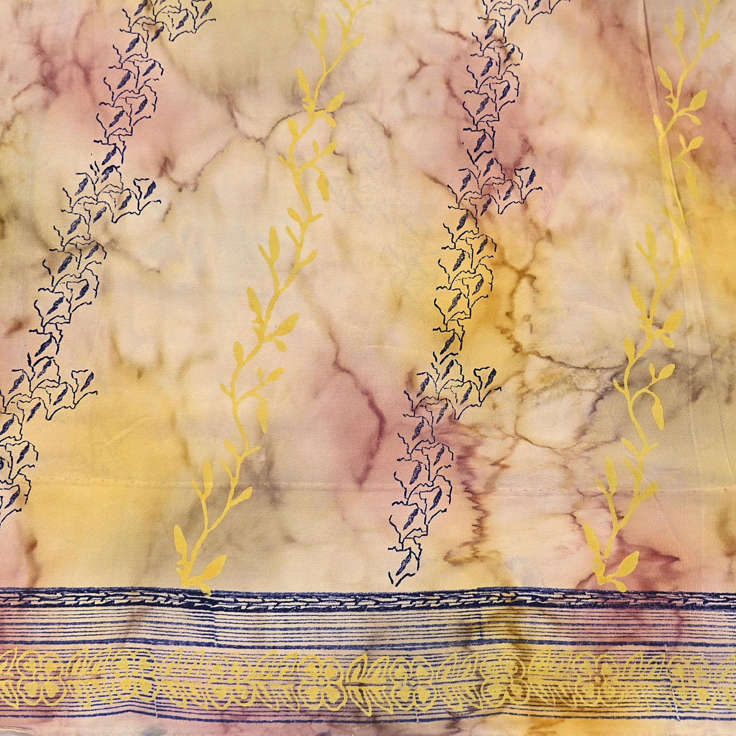 Indian Vintage Sari Ivory & Yellow Pure Crepe Silk Printed Saree 5yard Sewing Quilting Floral Soft Craft Fabric Wrap