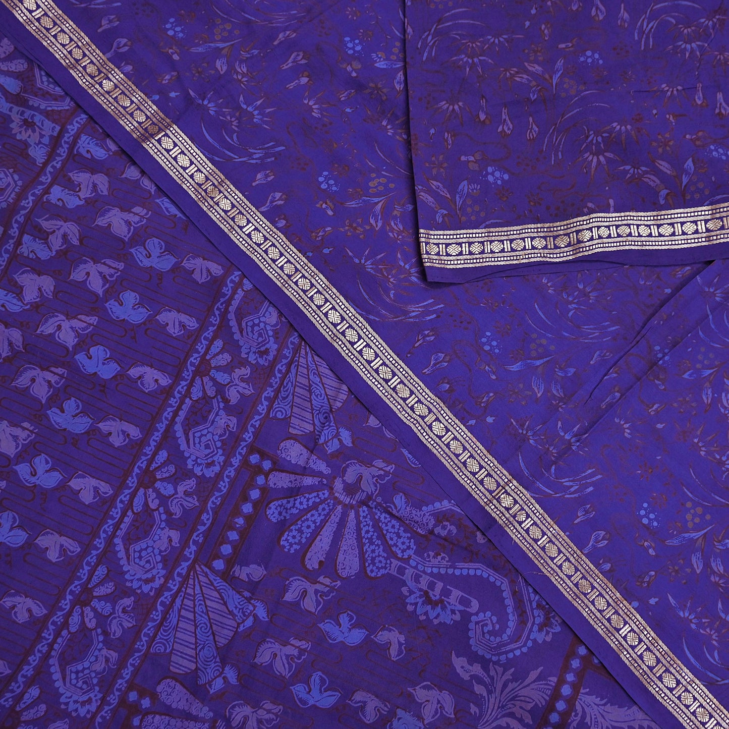 Vintage Blue Pure Silk Saree Indian Printed Silk Fabric 5 Yards Boho Craft Material for Sewing, Quilting, Dressmaking, Upcycling