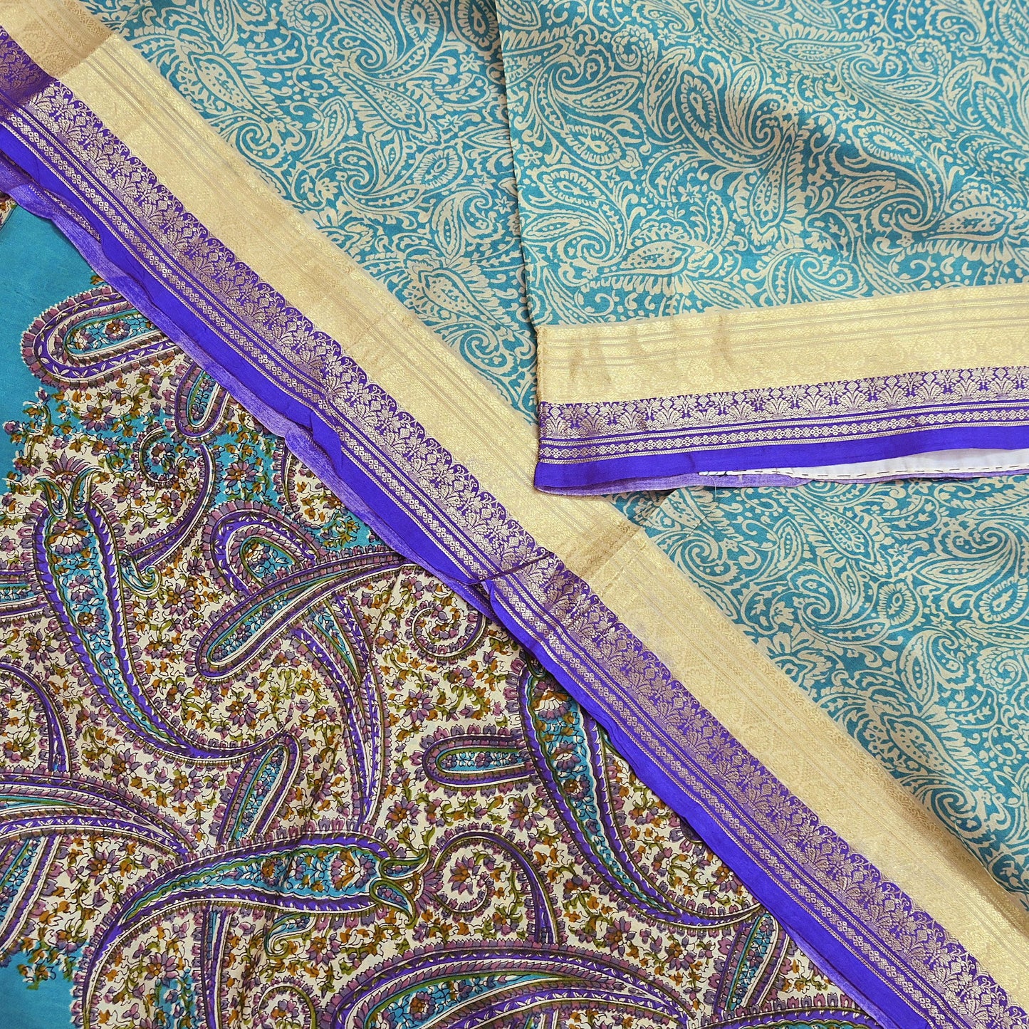 Vintage Green & Ivory Pure Silk Saree Indian Printed Silk Fabric 5 Yards Boho Craft Material for Sewing, Quilting, Dressmaking, Upcycling