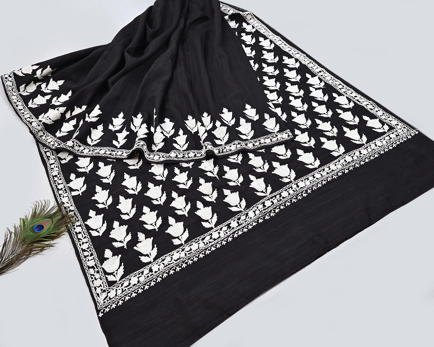 Indian Vintage Sari Black Chanderi Hand Embroidered Ari Work Sarees Fabric 6Yd Sewing Soft Dress making For Crafting Bollywood Saree