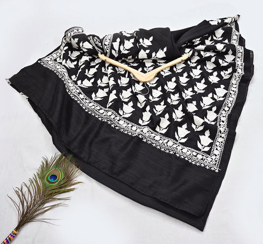 Indian Vintage Sari Black Chanderi Hand Embroidered Ari Work Sarees Fabric 6Yd Sewing Soft Dress making For Crafting Bollywood Saree